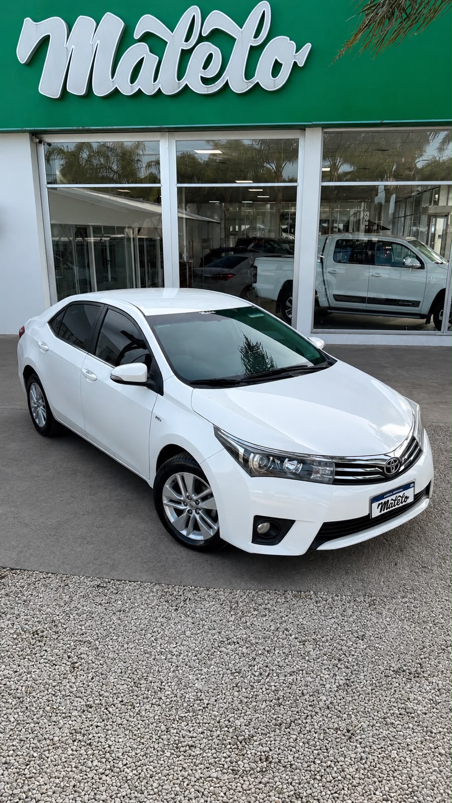 TOYOTA - COROLLA   XEI   1.8  6MT  - MANUAL   - 2016